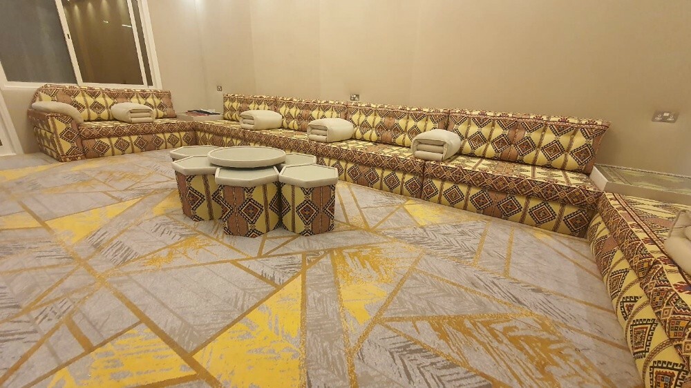 بيوت شعر ملكية - 1
