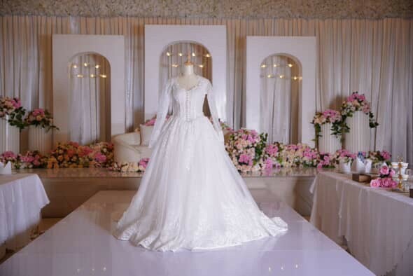 french dantel wedding dress - 4