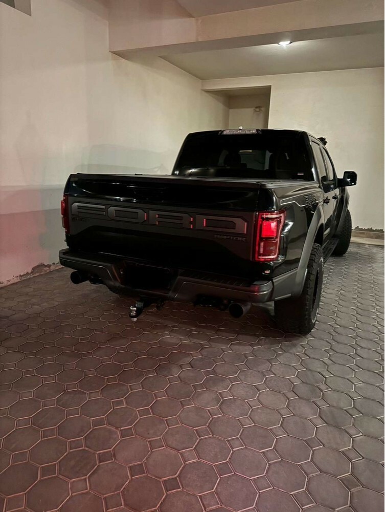 ford raptor - 5