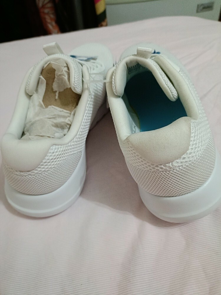 Brand New Skechers Go Walk - 3