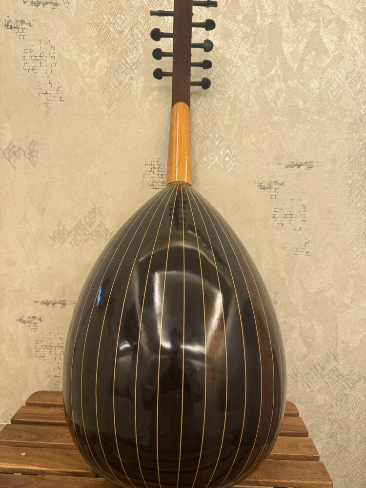 عود موسيقي - 2