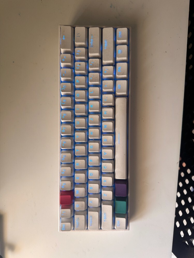 Anne pro 2 mechanical keybaord - 1