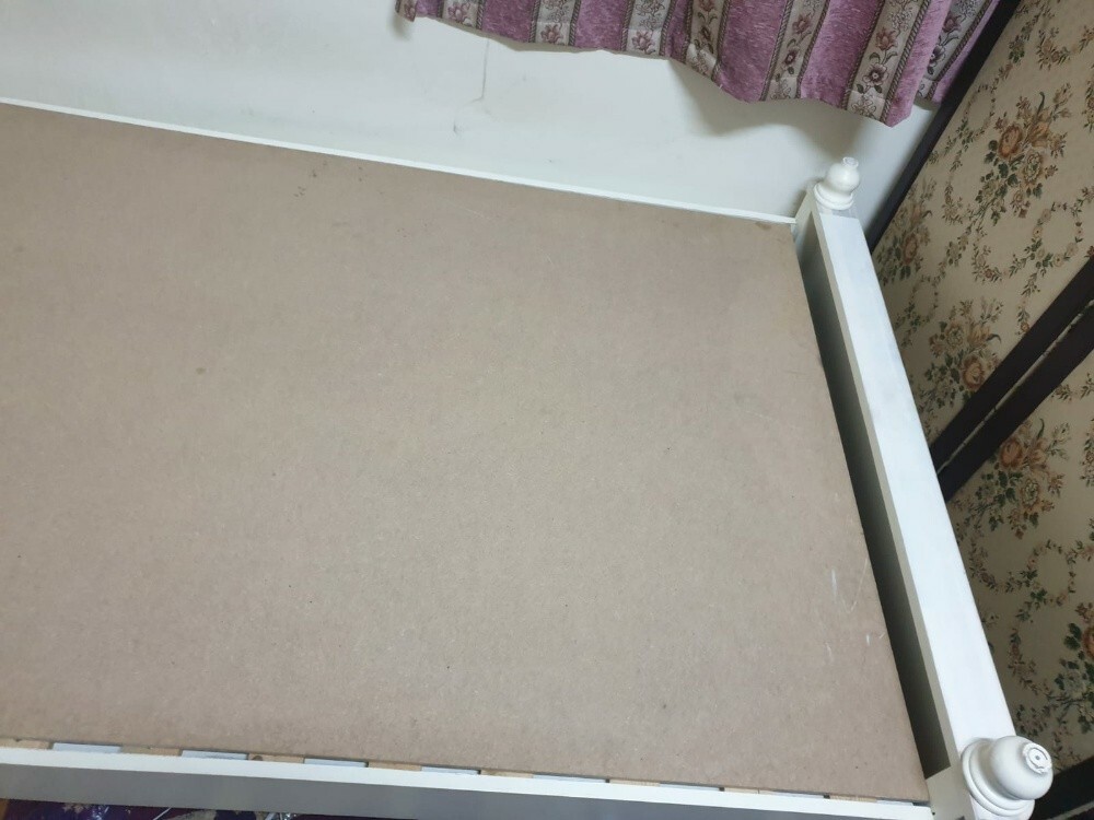 Almost new wide single bed - 3