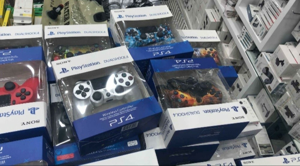 New PS4 Wireless Gaming Controlle - 3