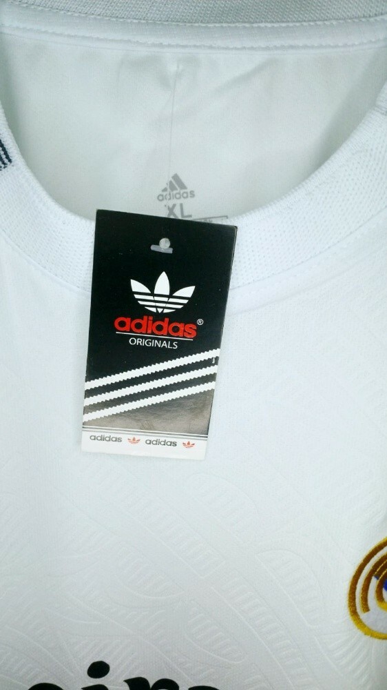Real Madrid kit 25/26 - 4