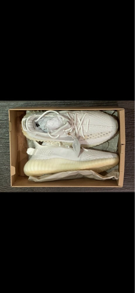 For Sale YEEZY BOOST 350 V2 - 3