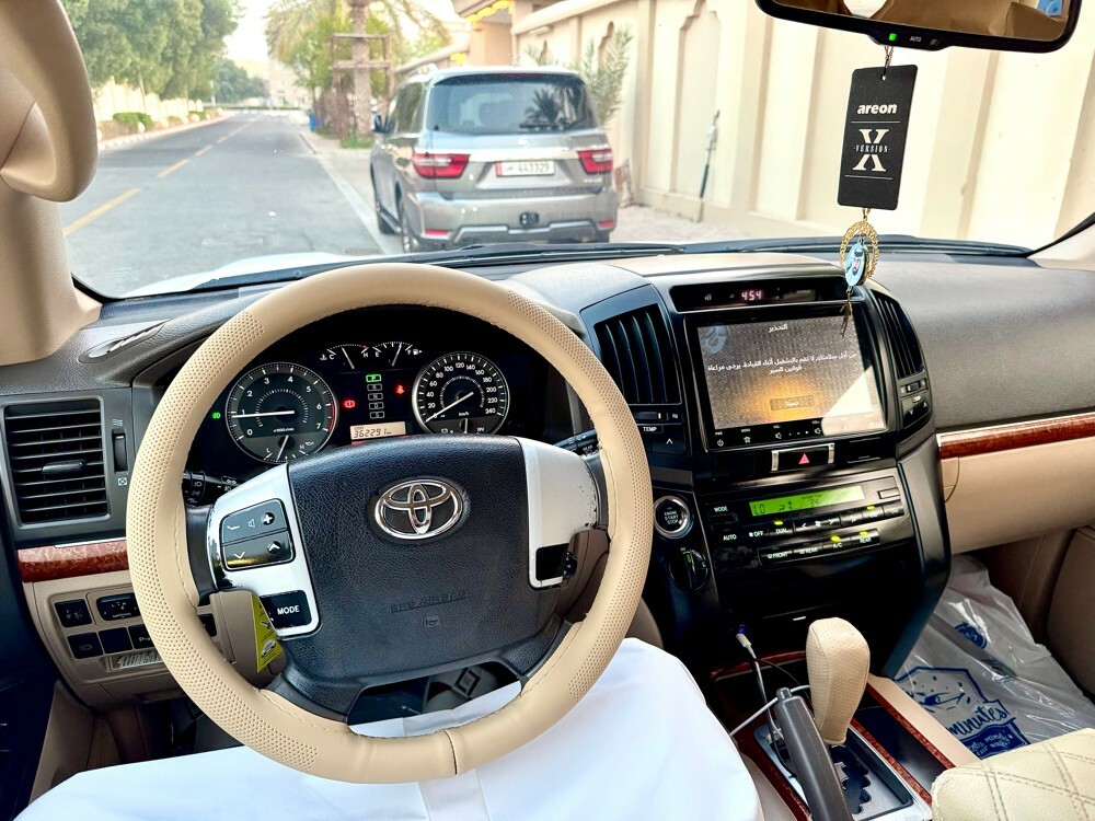 Land Cruiser,clean, 2015 - 11