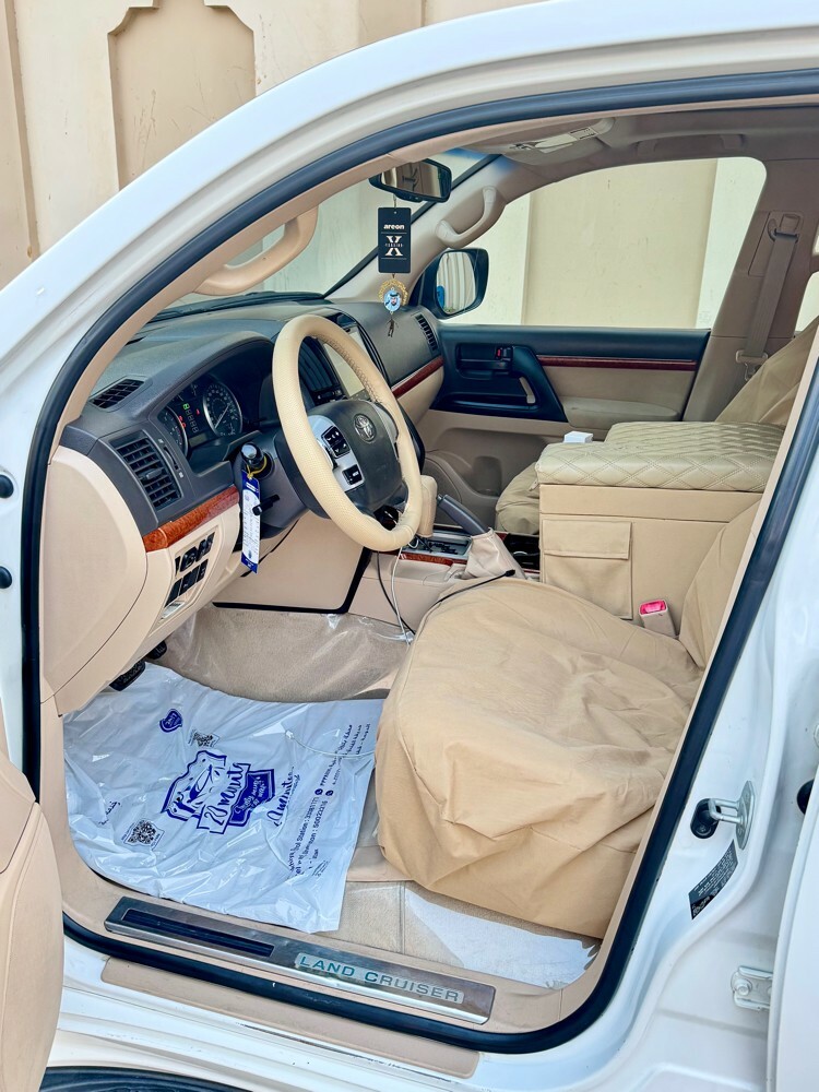 Land Cruiser,clean, 2015 - 5