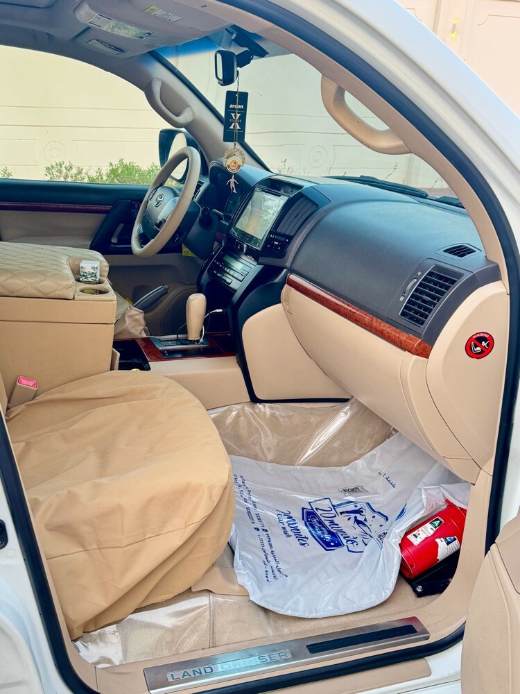 Land Cruiser,clean, 2015 - 10
