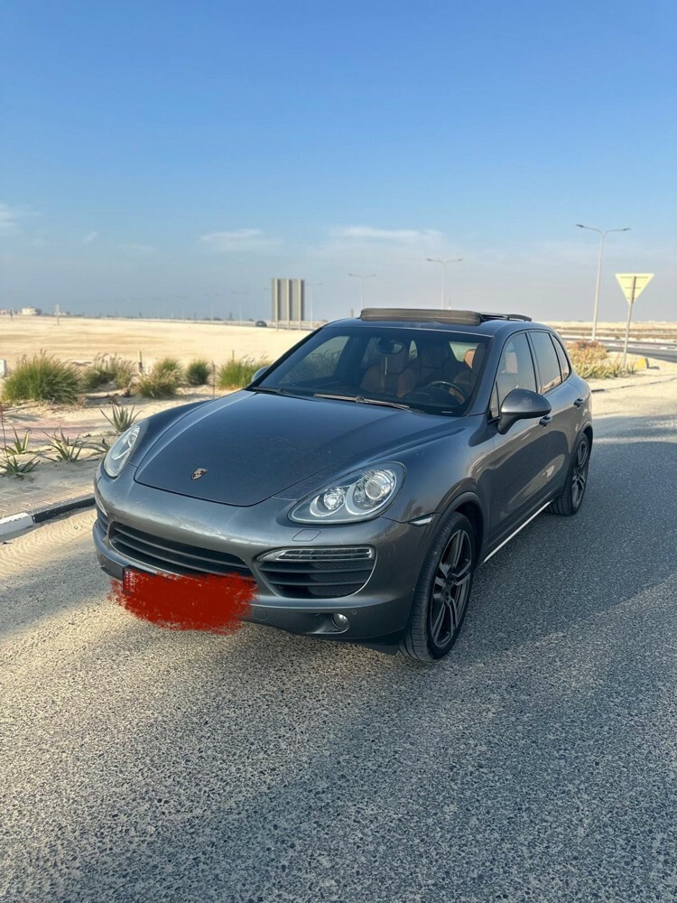 Porsche spare parts - 11