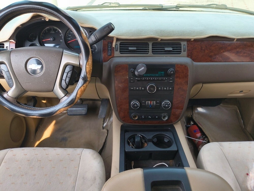 2009 Chevrolet Avalanche LT @ 28k - 11