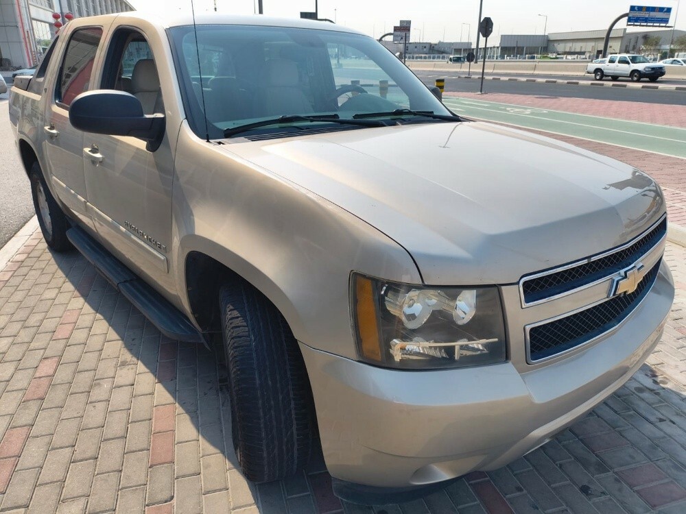 2009 Chevrolet Avalanche LT @ 28k - 4