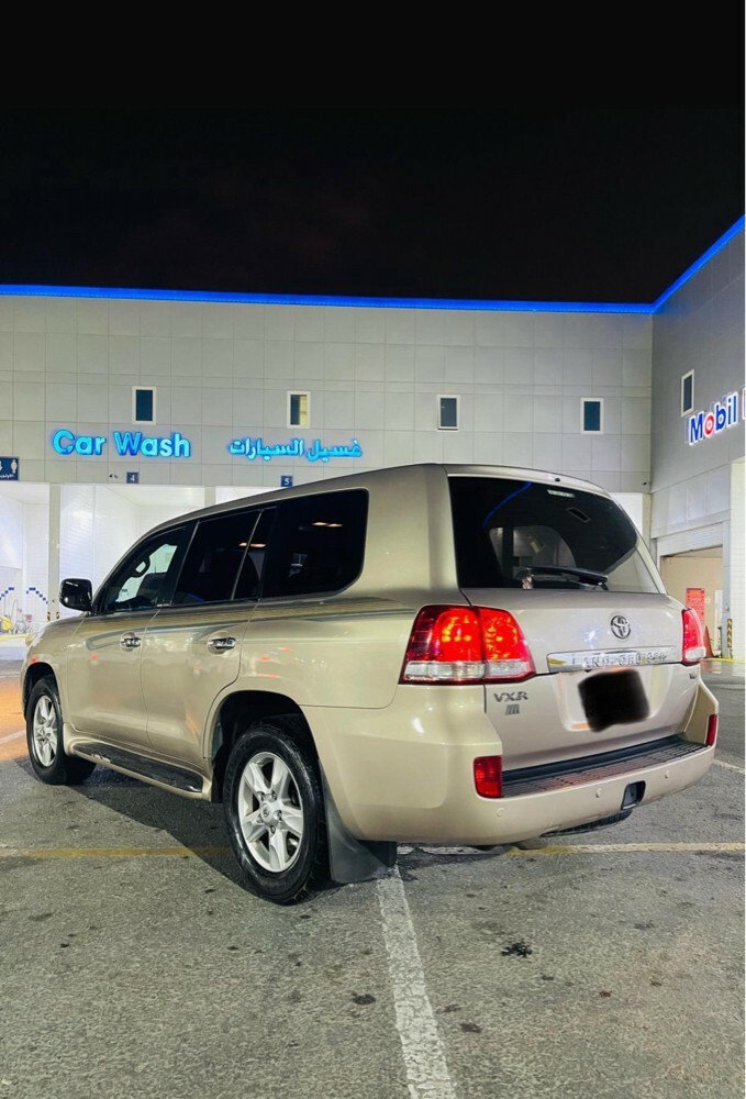 Land Cruiser VXR 2010  - 8