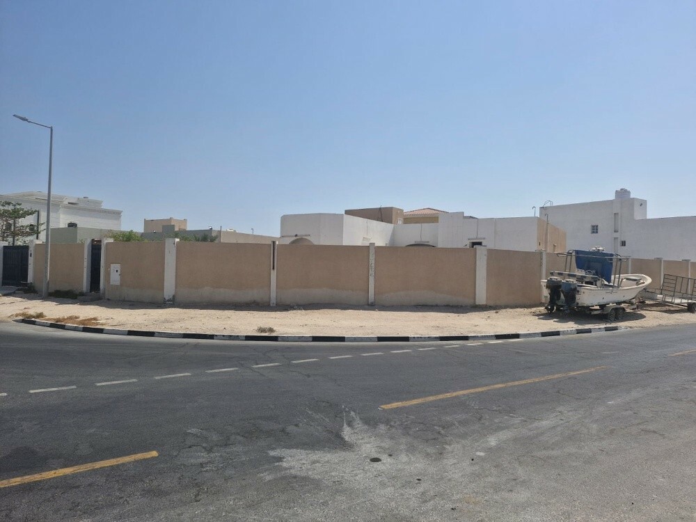 بيت للبيع بسعر مغري - 1