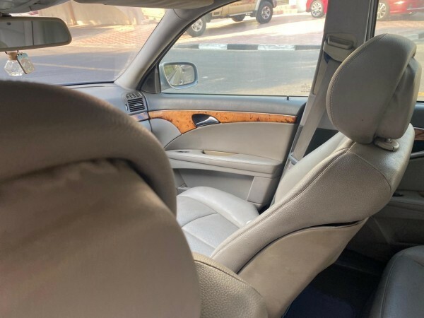 ميرسيدس فئة إي 230 بحالة جيدة. - 1