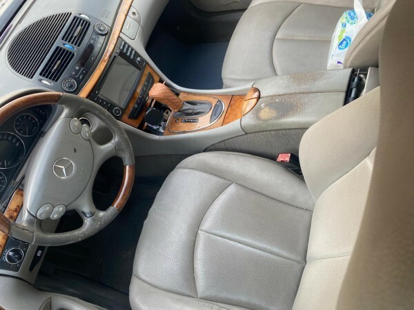 ميرسيدس فئة إي 230 بحالة جيدة. - 4