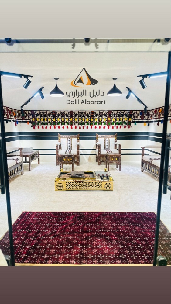 خيمة الصقور -خيام - بيت شعر  - 2