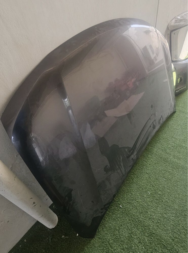 Nissan body parts  - 2
