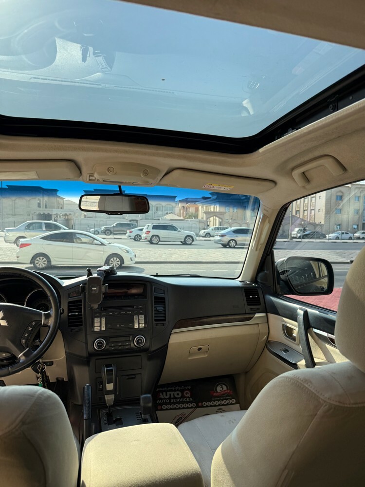 mitsubishi pajero full option2014 - 7