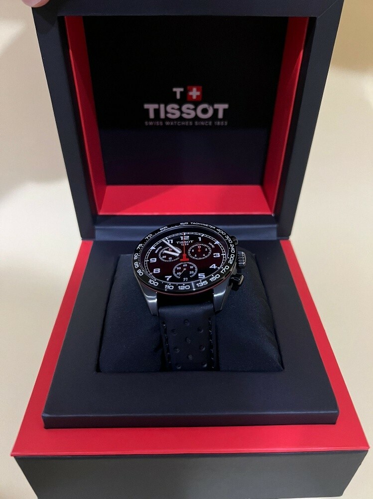 Tissot wach new model - 3