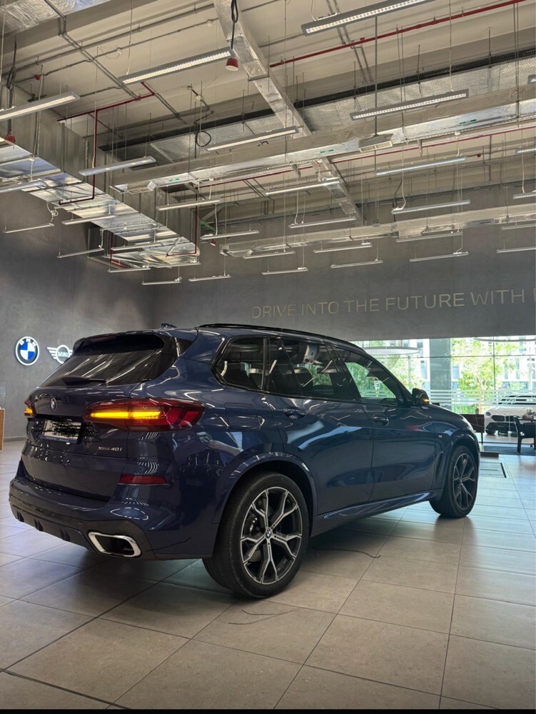 BMW X5M 40i - 3