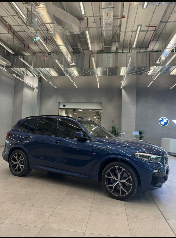 BMW X5M 40i - 1
