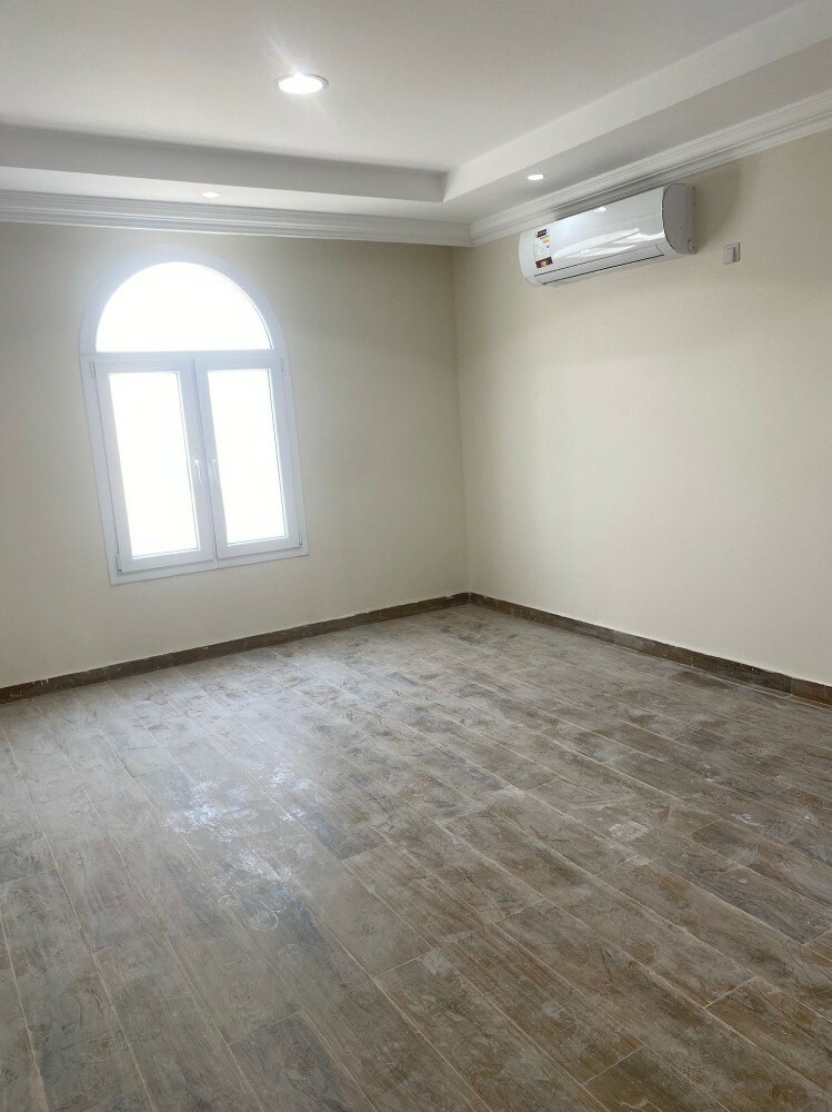 Villas for rent in Al-Marikh and - 15
