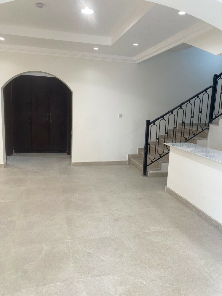 Villas for rent in Al-Marikh and - 12