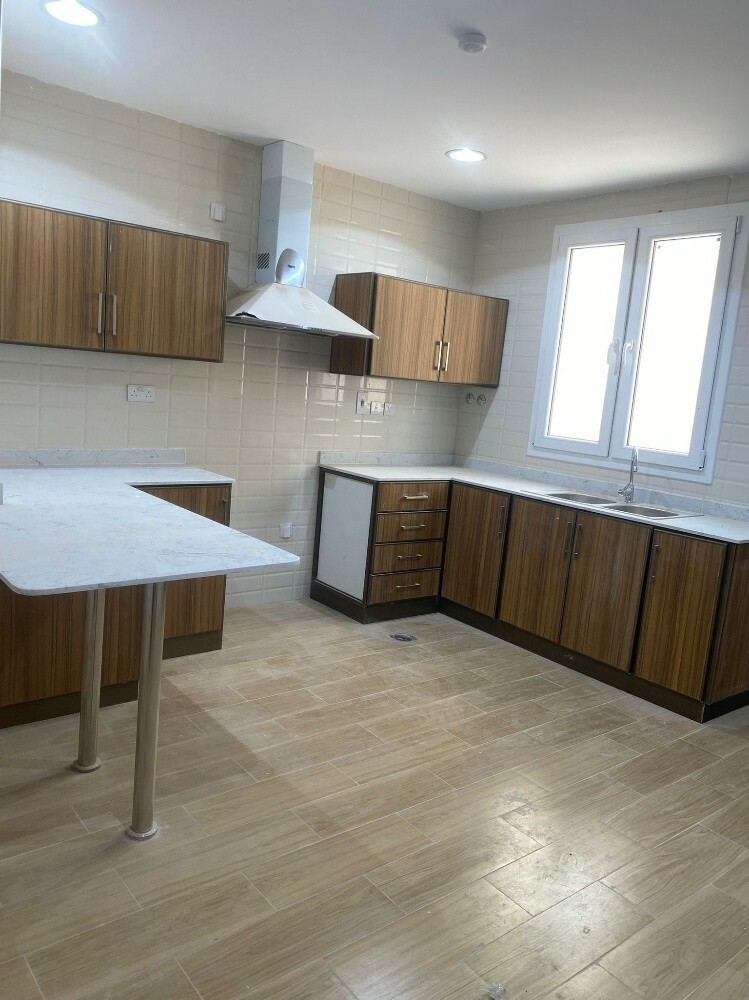Villas for rent in Al-Marikh and - 9