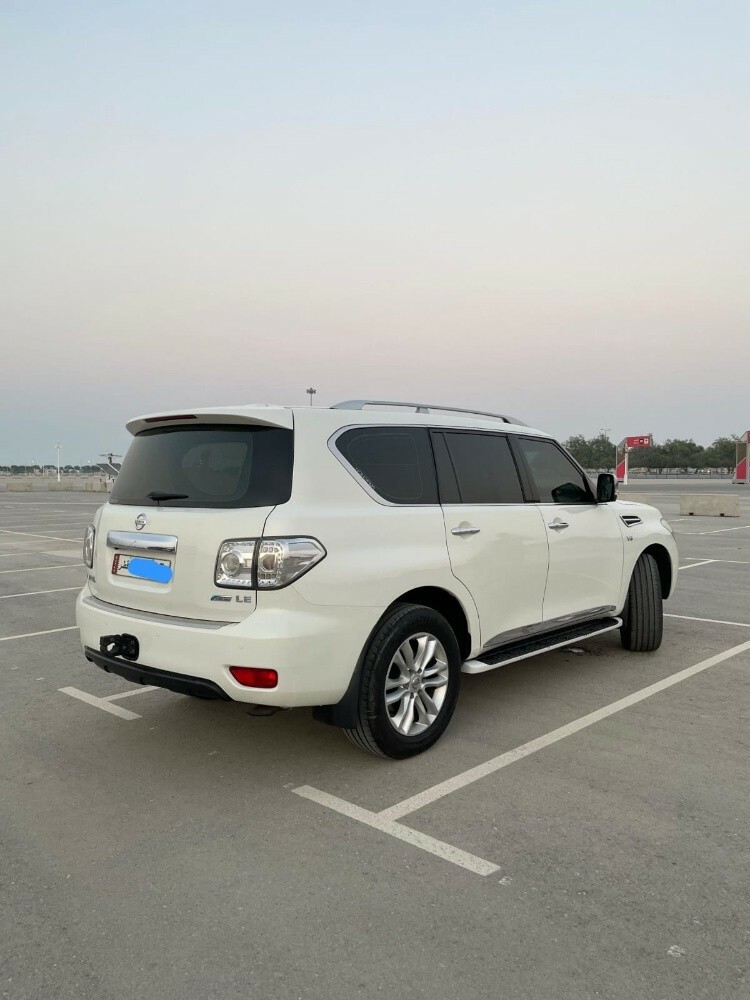 Nissan Patrol V8 LE  Top Modell - 3