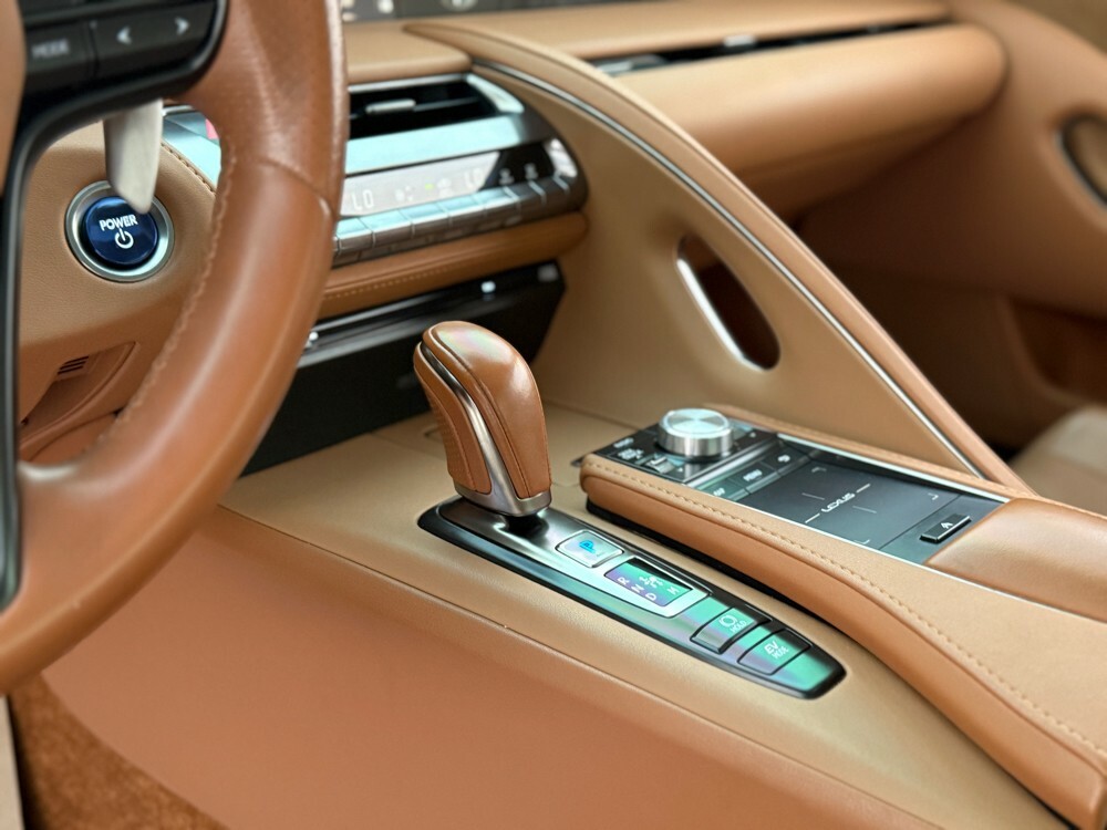 Lexus LC 500h hybrid — photo 2 for sale in Qatar