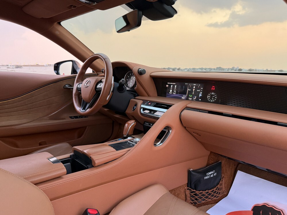 Lexus LC 500h hybrid — photo 11 for sale in Qatar