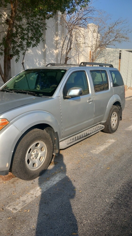 Nissan Pathfinder 2010 Model - 6