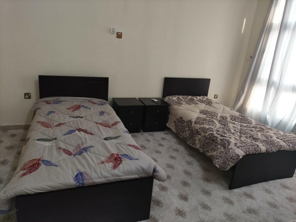 single beds bedroom - 1