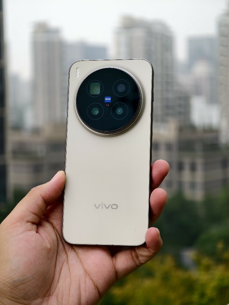 Vivo X300 Pro 512 Gb & 1Tb - 1