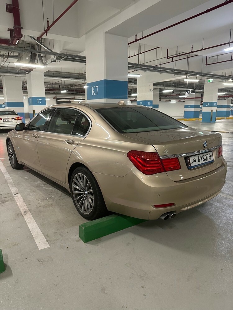 BMW 720 Li 2011 - 4
