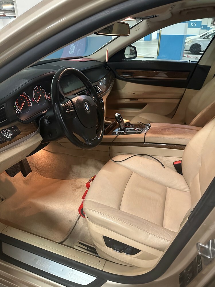 BMW 720 Li 2011 - 3