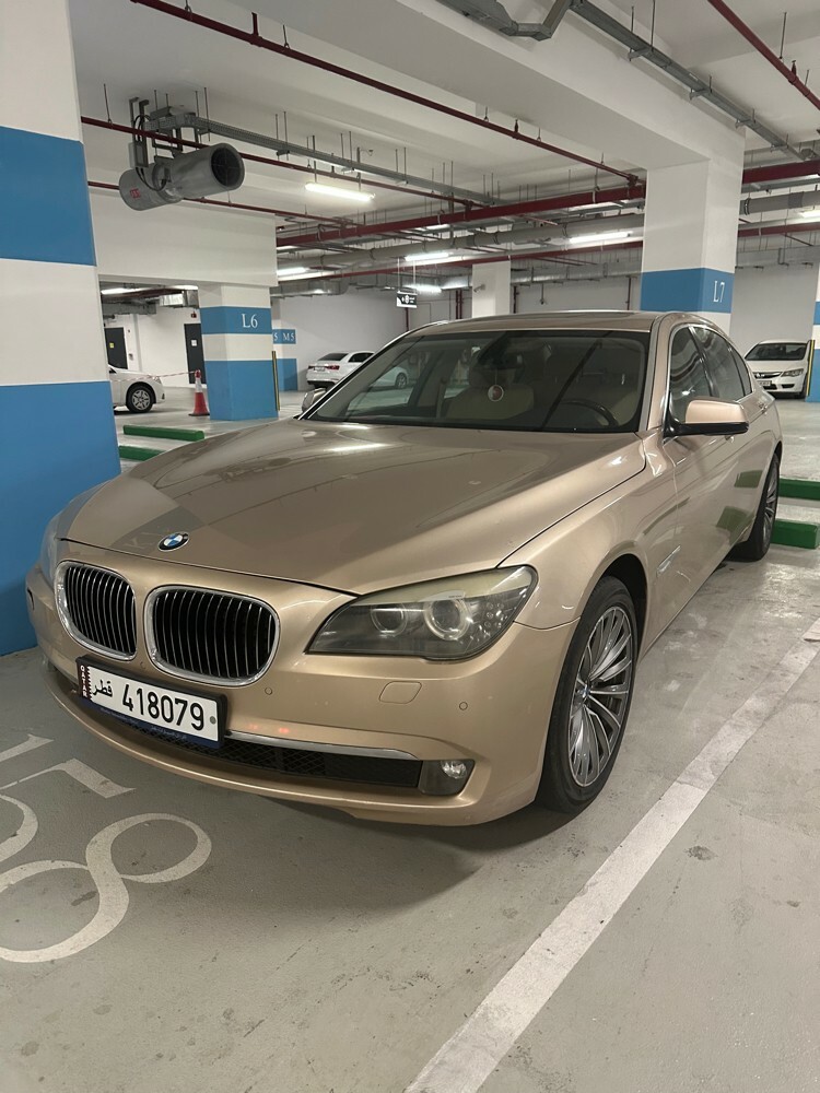 BMW 720 Li 2011 - 2
