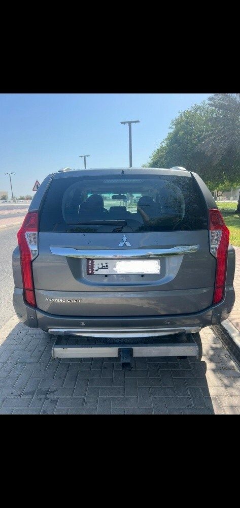 Mitsubishi Montero - 3