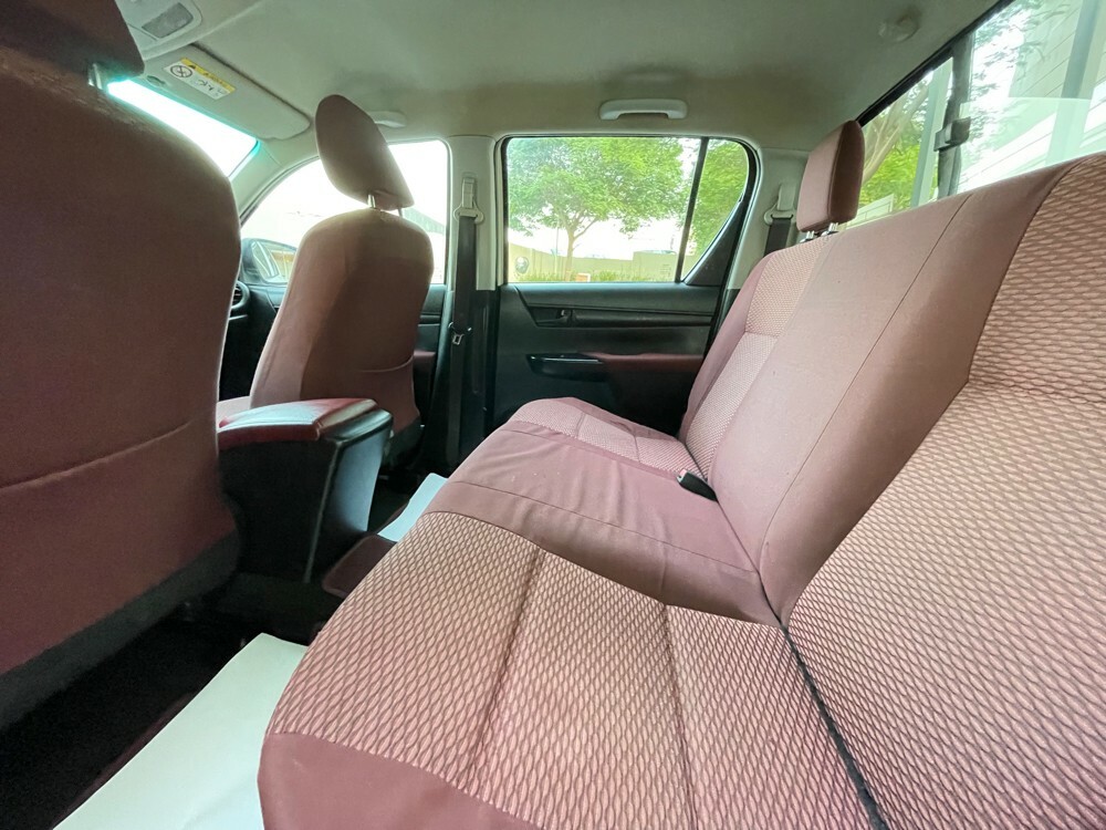 Toyota Hilux 2017 — photo 8 for sale in Qatar