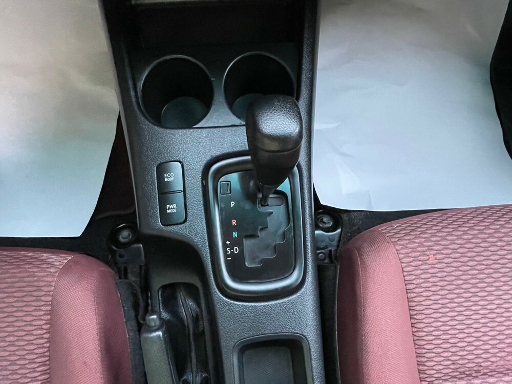 Toyota Hilux 2017 — photo 12 for sale in Qatar