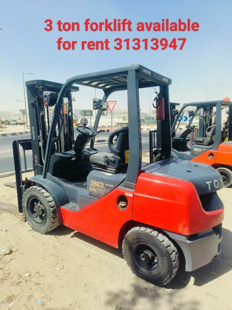 Rental forklift Qatar 31313947 - 1