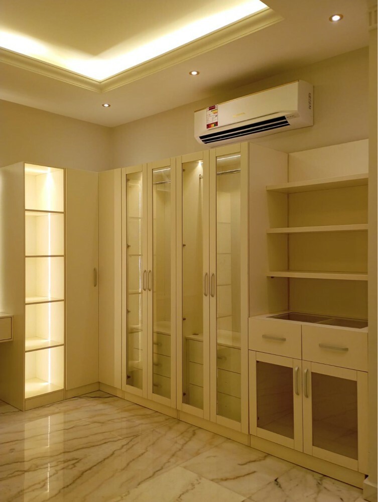 makes new Exclusive Cabinet - 7