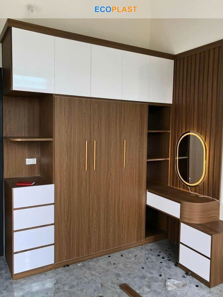 Makes New Cabinet Design  - 6