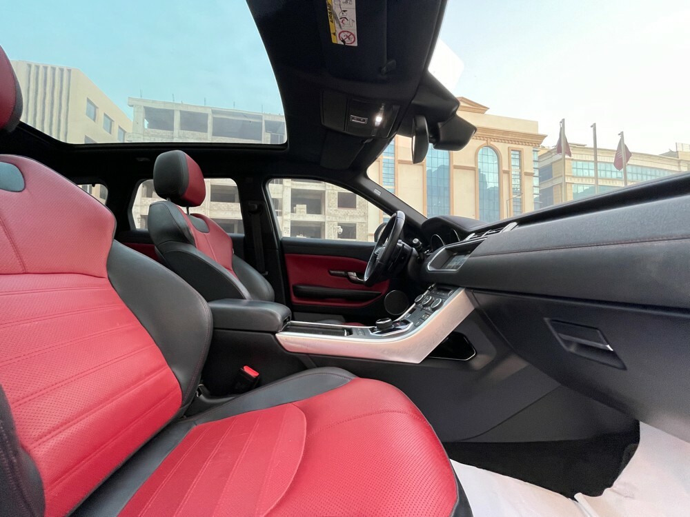 Land Rover Evoque 2017 — photo 10 for sale in Qatar