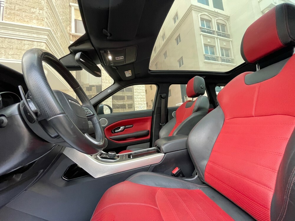 Land Rover Evoque 2017 — photo 17 for sale in Qatar