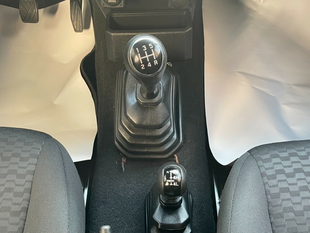 Suzuki Jimny 2024 — photo 8 for sale in Qatar