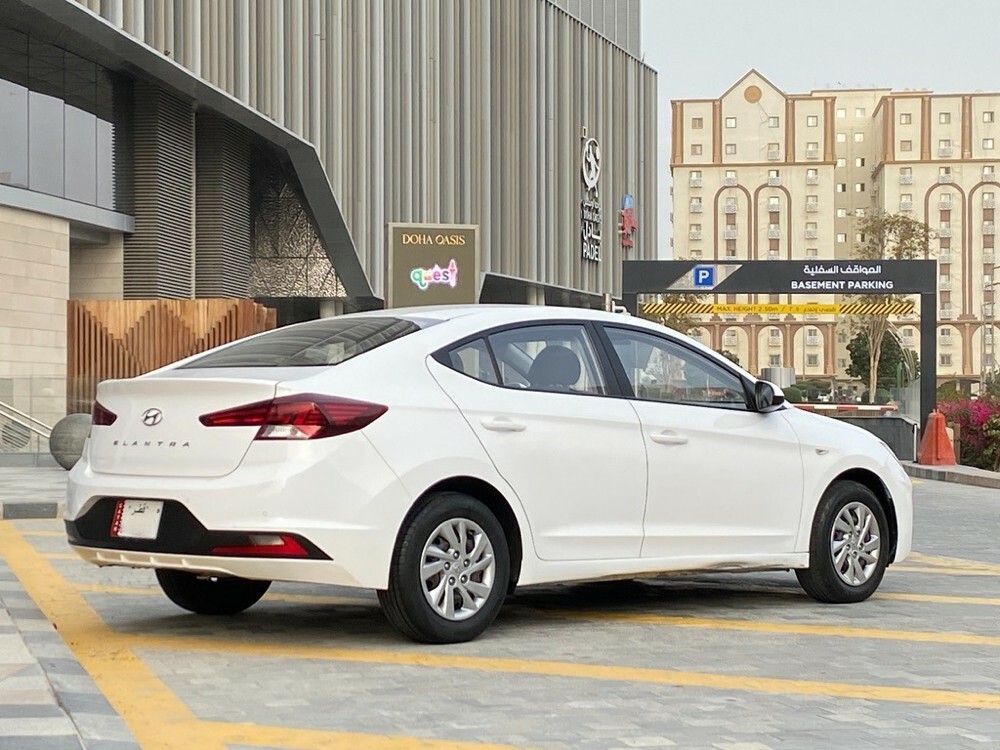 Hyundai Elantra 2020 — photo 5 for sale in Qatar