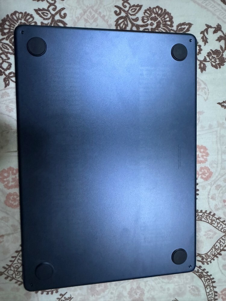 MacBook Air M3 - 2