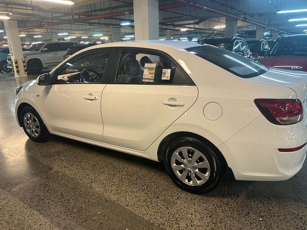 KIA Pegas For Rent(Limousine Taxi - 4